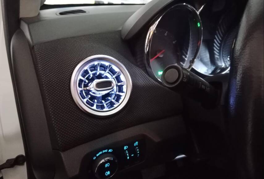 Amg Kalorifer Nozulu Cruze Özel Tasarım Ledli Beyaz Takım Sağ Sol - 1