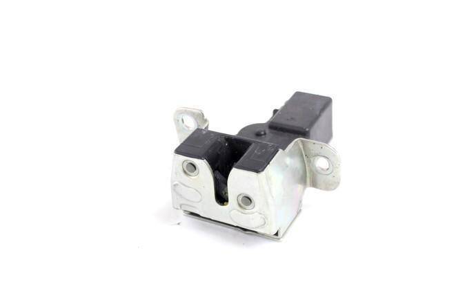 Bagaj Cam Kilidi Captiva Gm - 1