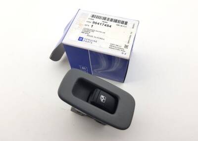 Cam Kumanda Paneli Sağ Lacetti Gm - GM