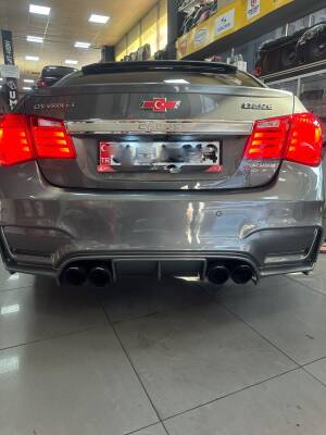 Cruze Sedan M Tampon Set Body Kit Plastik Yerli - 9