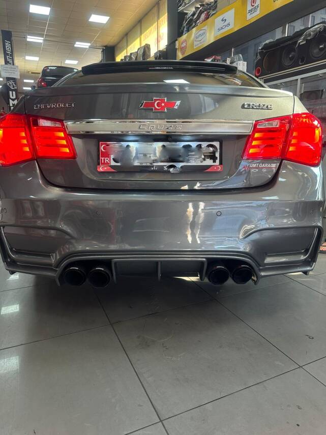 Cruze Sedan M Tampon Set Body Kit Plastik Yerli - 9